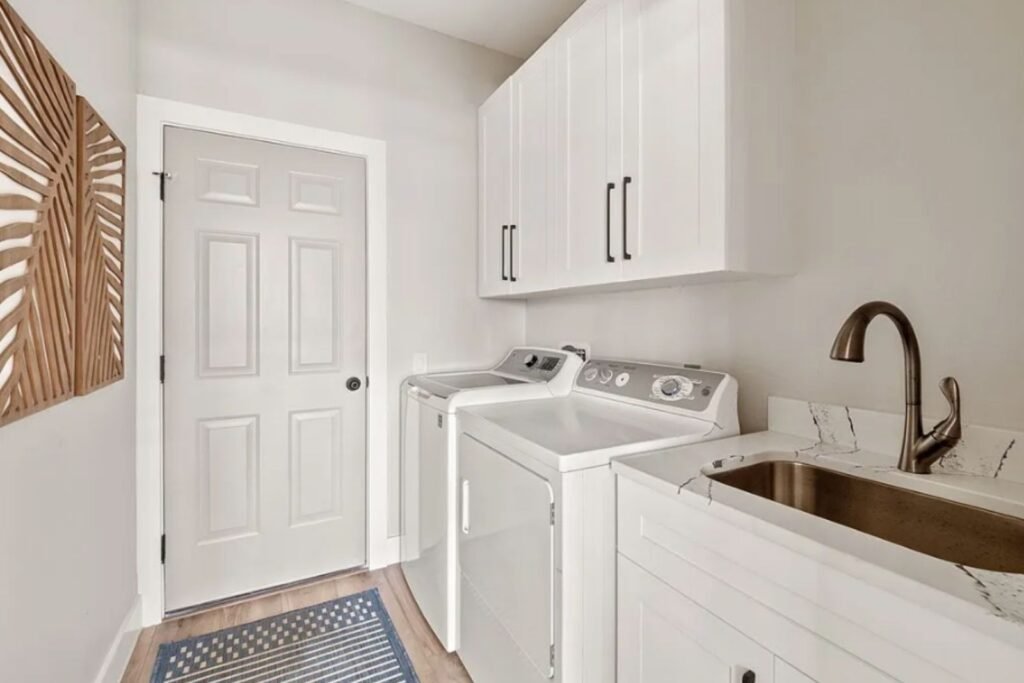 Golden Key Property Page Template untitled design (14)